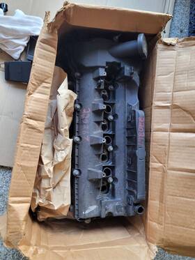 Lr101118 Range Rover Left Side Head Assembly For 2010-2012 5.0l Supercharged L322
