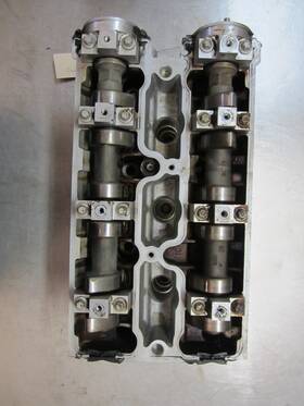 24449645 Saturn Right Cylinder Head For 02-03 Vue 3.0