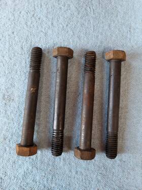527834 Studebaker Engine Head Bolts #527834 Set Of 4