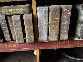 1547738 Studebaker 529278/1547738/1 91921/526990 Cylinder Head Price Each One Used. Item 22448