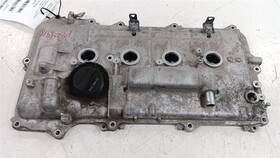 350.to1n14 Toyota Prius Engine Cylinder Head Valve Cover 2015 2014 2013 2012