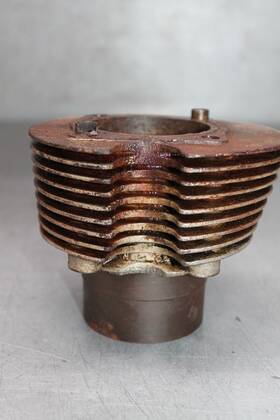 Ml3-5369 Triumph Vintage T20 Tiger Cub Cylinder Oval Ml3 5369 Will Need Honed