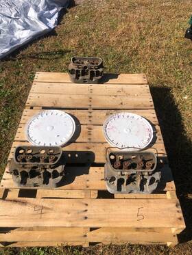 311.101.371b Volkswagen Original Vintage Single Port Cylinder Head Oem With Valves