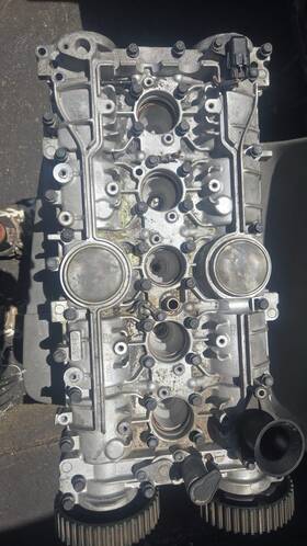 86422289 Volvo 04-11 S40 2.4i V50 C70 C30 Cylinder Head Assembly With Cams