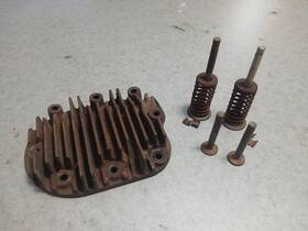 Ab78 Wisconsin Akn Cylinder Head Valves Springs And Followers