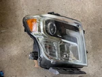 2016-2019 Nissan Titan Led Headlight Right Passenger Rh Side 26010EZ22B Oem. Fixed Price $500.00.